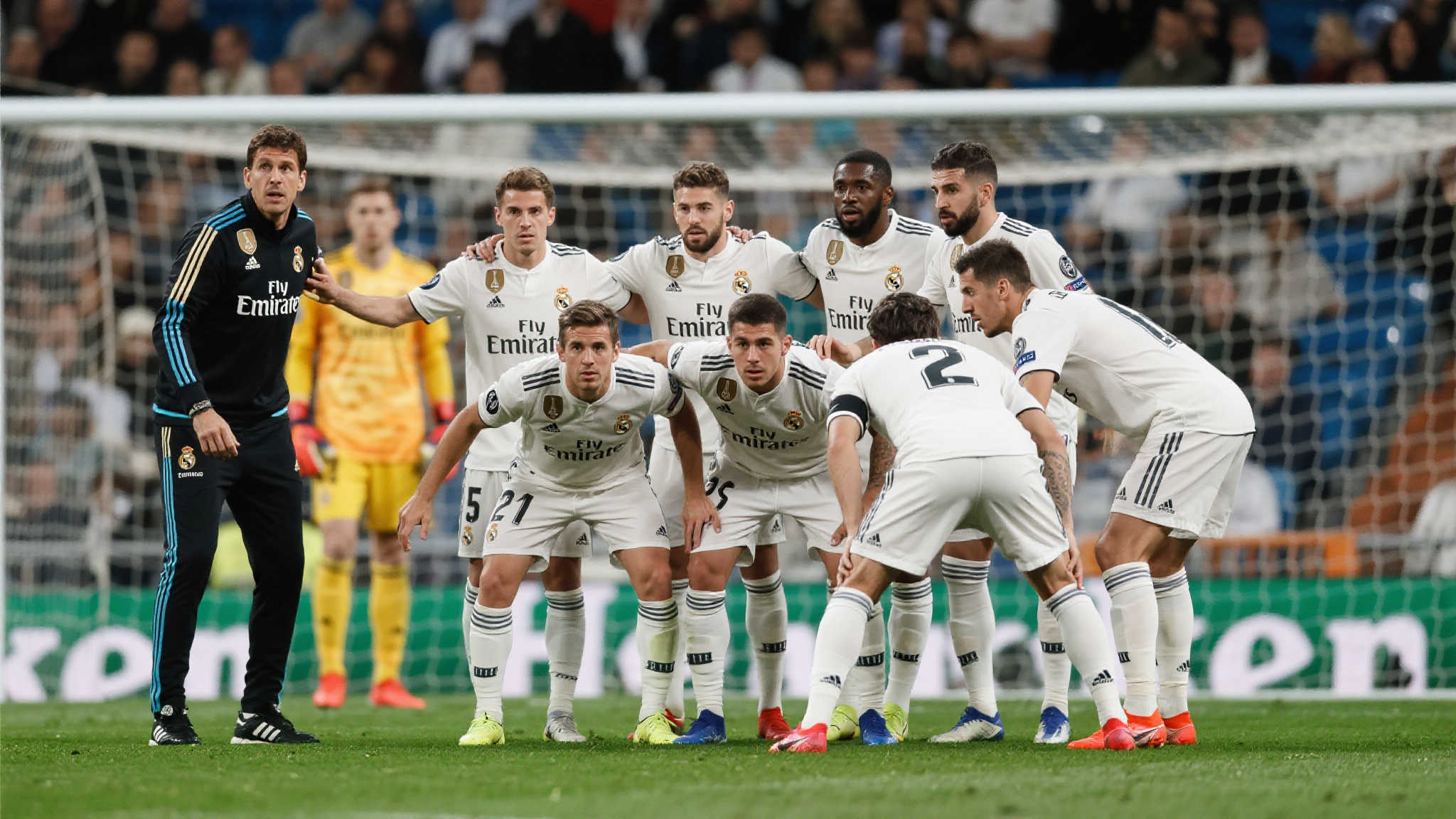 世俱杯：10人皇马3-1击败帕丘卡，阿隆索展现坚韧风采